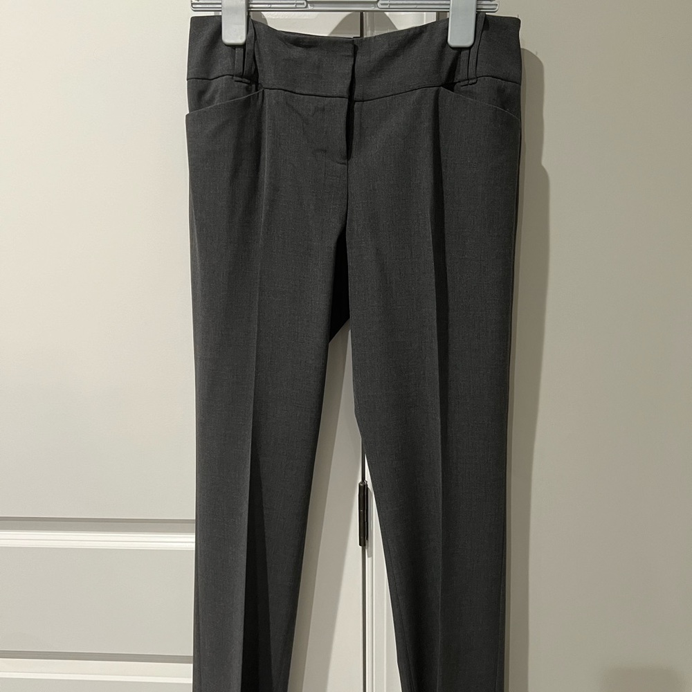 The Limited Grey Suit Pants. Size 6.